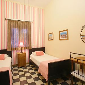 Kamer met Twee Aparte Bedden
